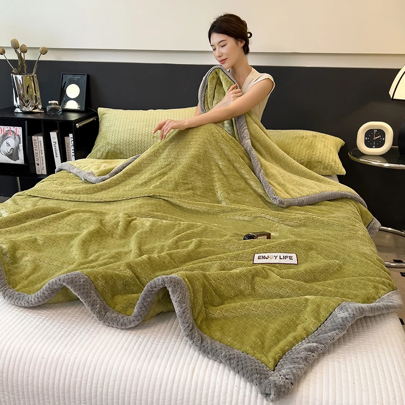 Turtle Velvet Autumn Winter Thicken Warm Blankets for Bed Soft Fluffy Coral Velvet Sofa Blanket Jacquard Throws and Blankets