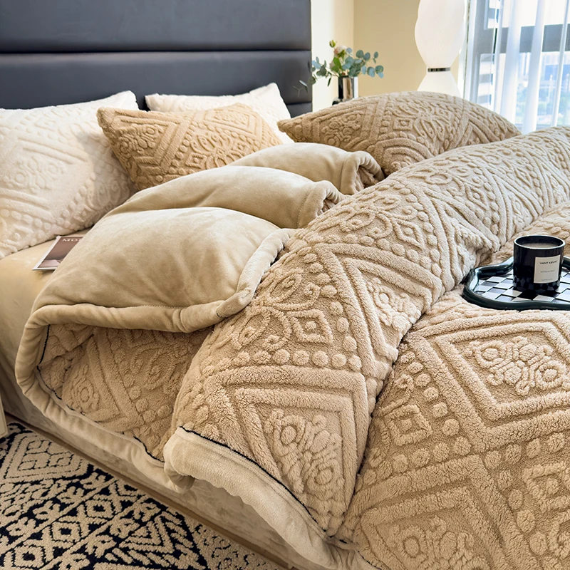 Solid Color Milk Velvet 4pcs Bedding Set with Quilt Cover Bed Sheet Pillowcase Luxury Thick Warm Duvet Cover Set Soft Bed Sets