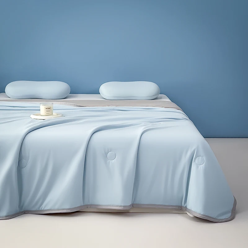 Newest Summer Quilt Soild Color Lightweight Comforter Soft Ice Silk Cooling Blanket with Double Side Arc-Chill Cold Tech Fabric